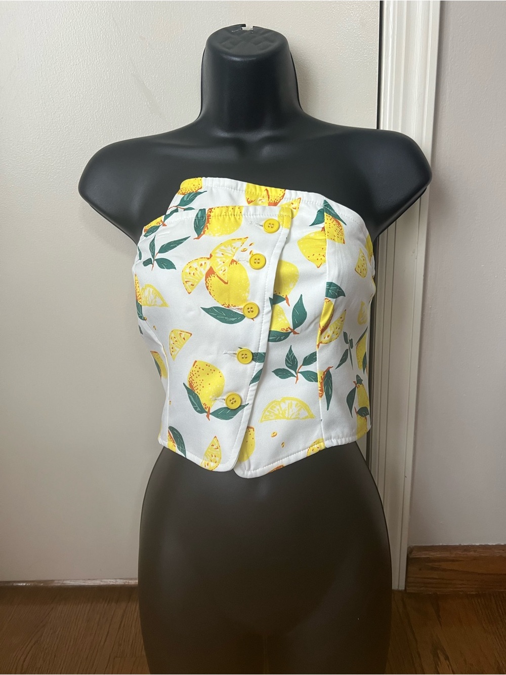 SHEIN White Strapless Lemon Print Button Crop Top